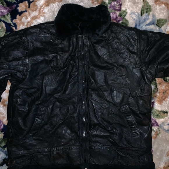 2 Leather Jackets - Picture 5 of 11